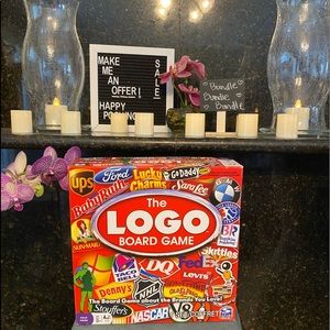 Spin Master-The Logo Board Game. Age 12+, 2-6 Players.